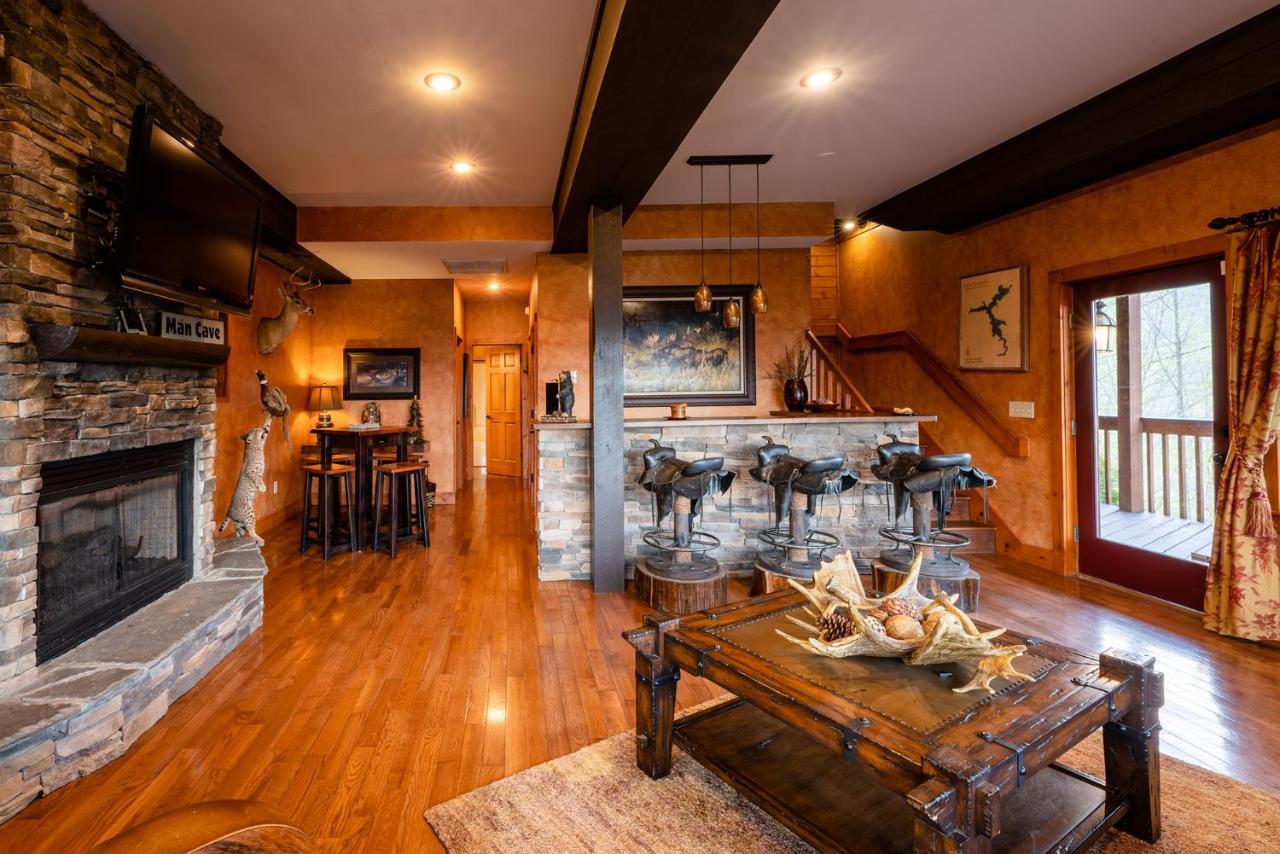 Staynantahala - Smoky Mountain Cabins And Luxury Yurts Aquone ภายนอก รูปภาพ