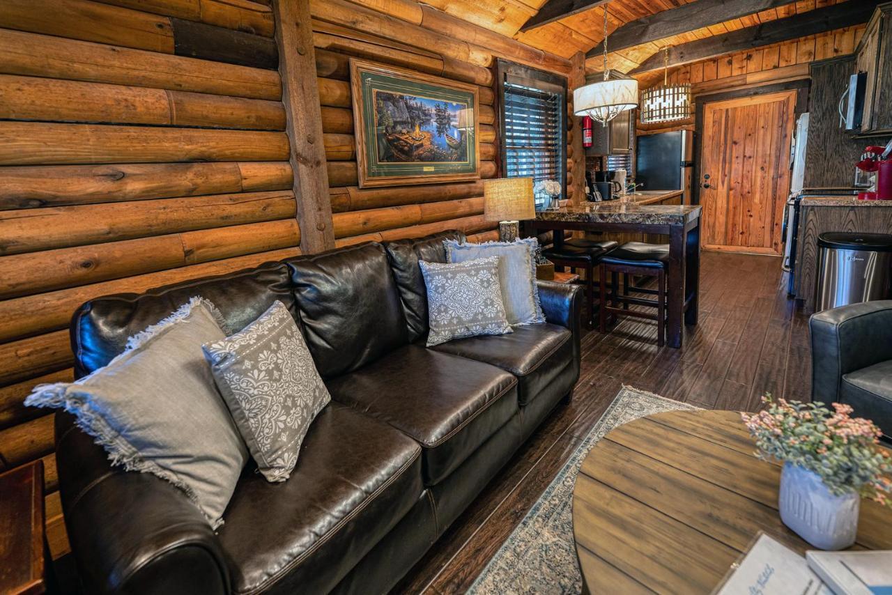 Staynantahala - Smoky Mountain Cabins And Luxury Yurts Aquone ภายนอก รูปภาพ